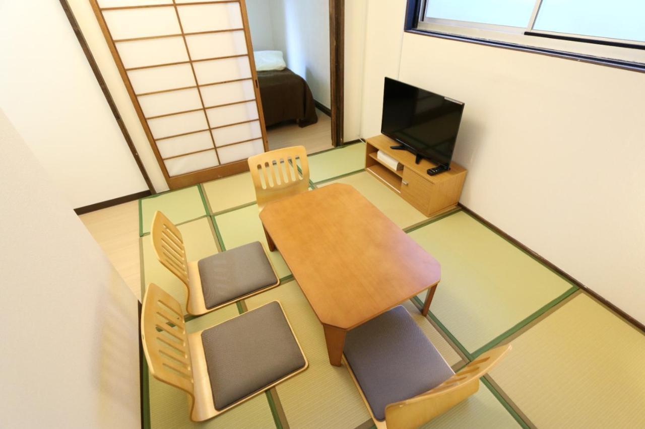 Downtown Area Shinsaibashi Japanese House 11ppl Debby1 度假居