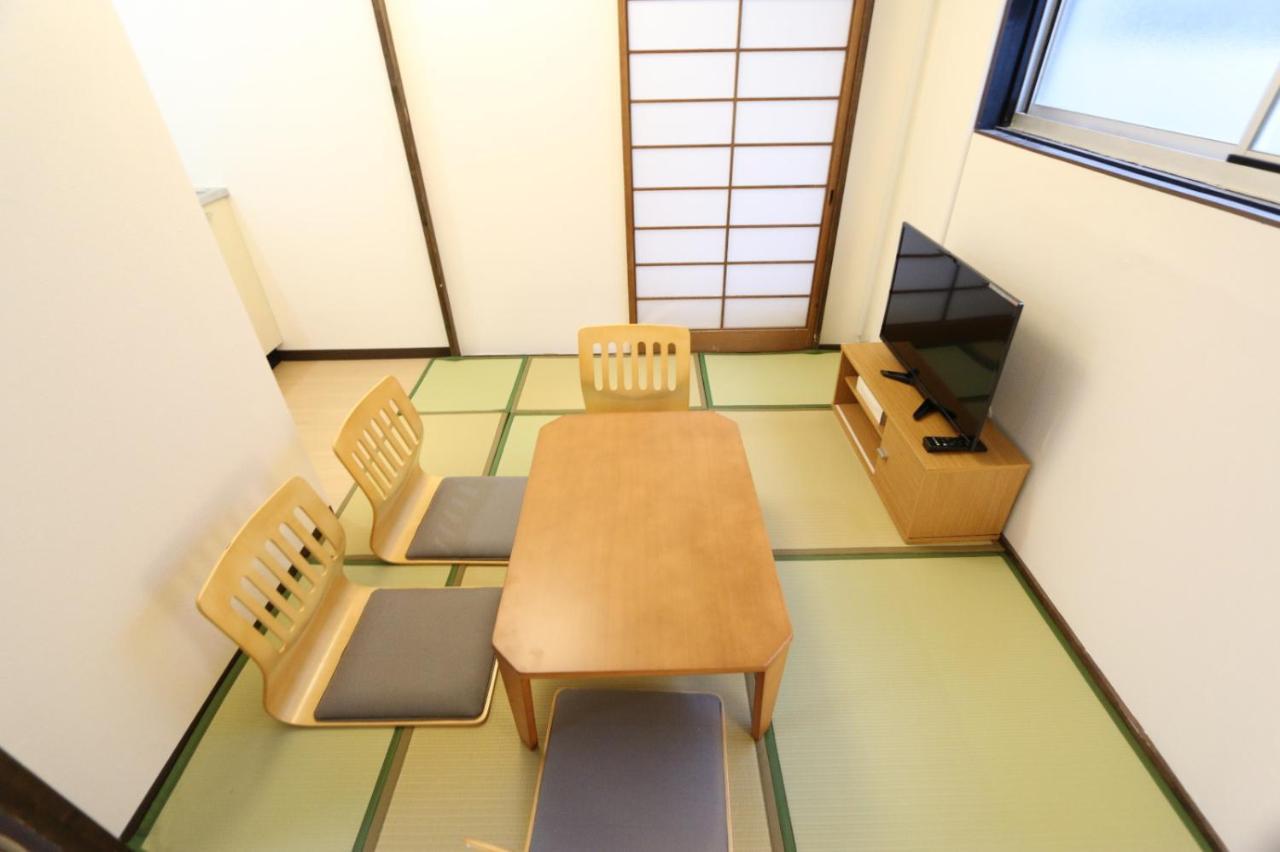 Casa vacanze Downtown Area Shinsaibashi Japanese House 11ppl Debby1 *